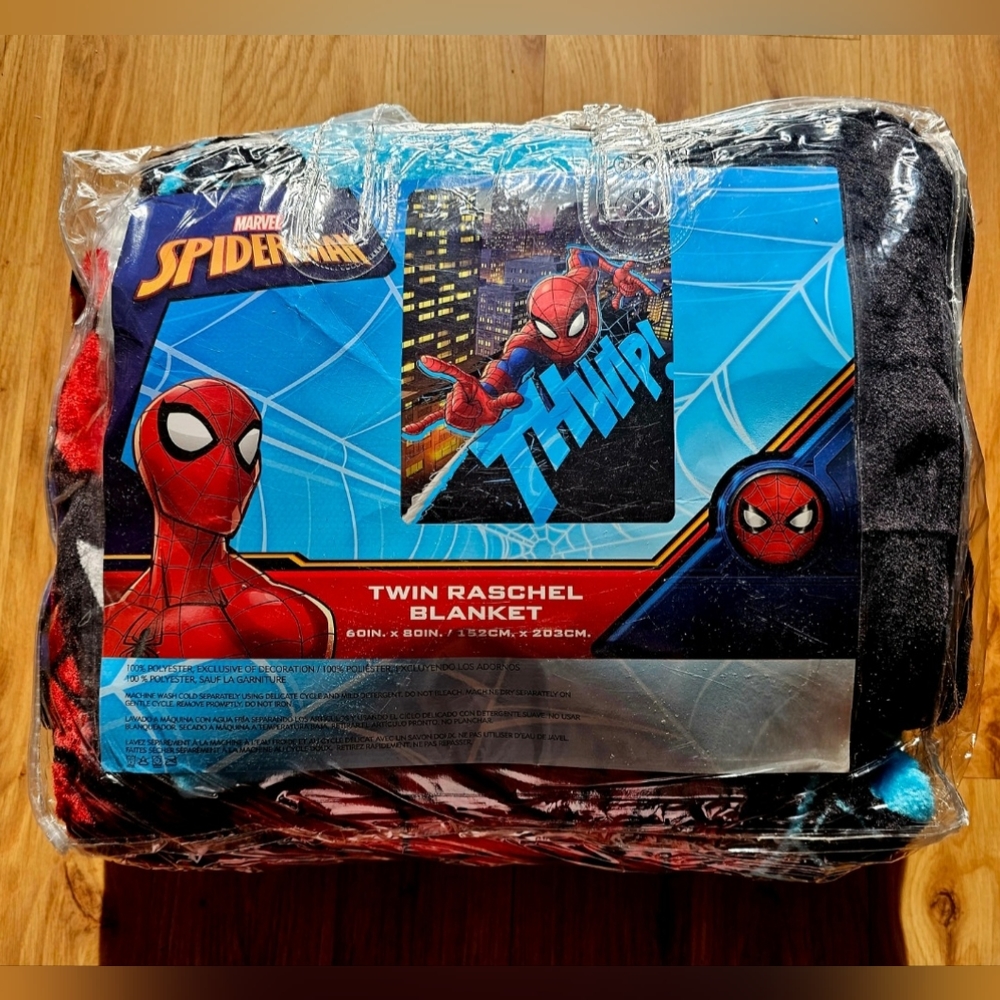 SPIDER-MAN TWIN SIZE BLANKET